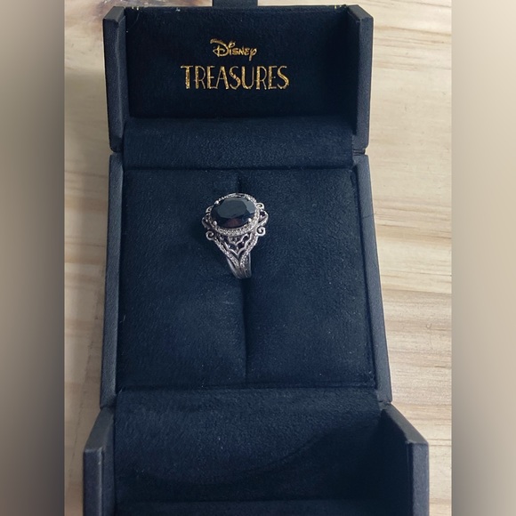 Kay Jewelers Jewelry Nightmare Before Christmas Disney Treasures